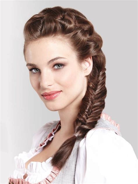 frisuren für dirndl kurze haare|dirndl frisuren zum nachmachen.